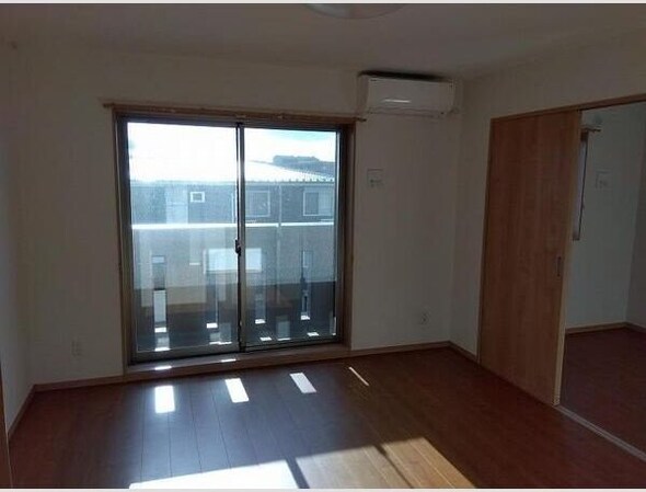 リバブルハイツVの物件内観写真